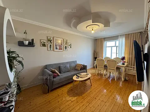 Satılır 3 otaqlı köhnə tikili 80 m² — Bakı 3 otaq 80.00 m²
