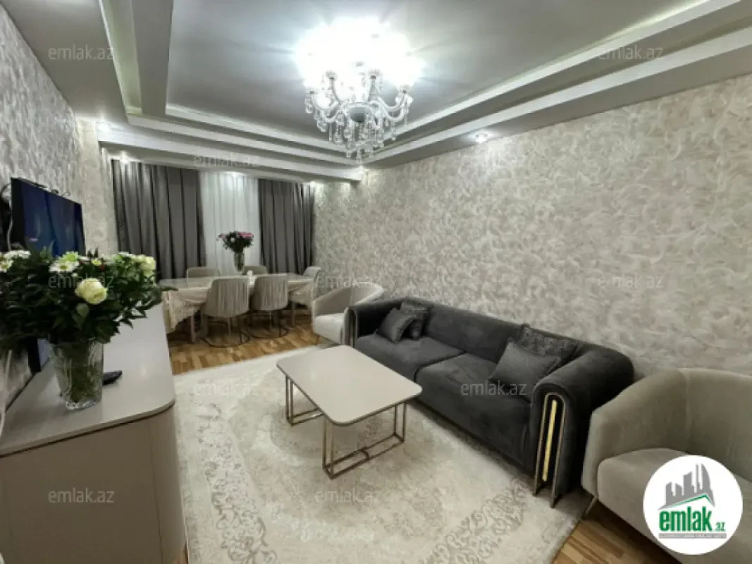 Satılır 3 otaqlı yeni tikili 100 m²