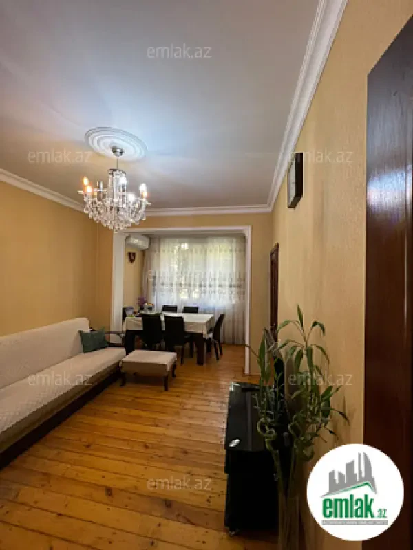 Satılır 3 otaqlı köhnə tikili 65 m²