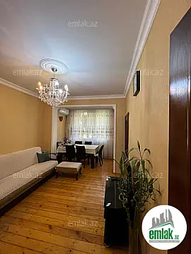 Satılır 3 otaqlı köhnə tikili 65 m² — Bakı 3 otaq 65.00 m²