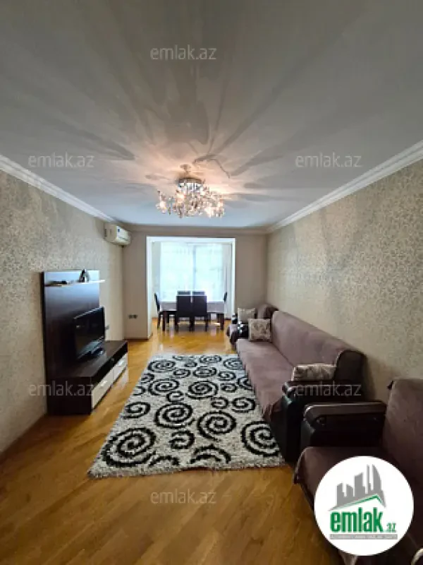 Satılır 3 otaqlı köhnə tikili 90 m²