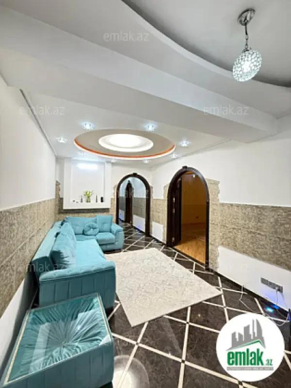 Satılır 3 otaqlı yeni tikili 155 m²