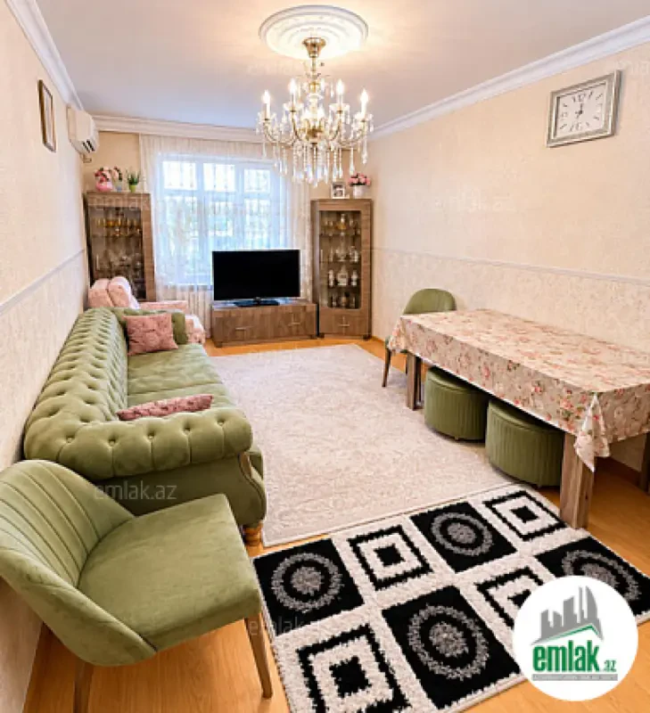 Satılır 3 otaqlı köhnə tikili 80 m²