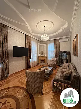 Satılır 2 otaqlı köhnə tikili 450 m² — Bakı 2 otaq 450.00 m²
