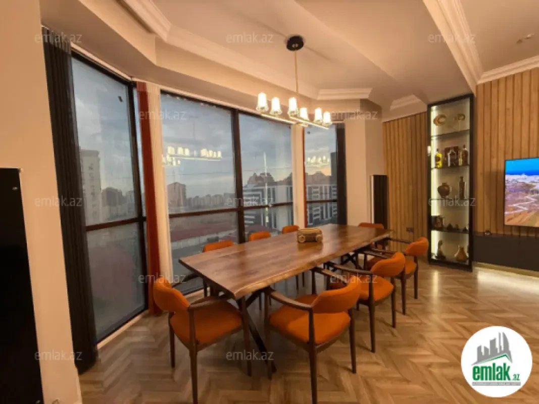 Satılır 3 otaqlı yeni tikili 137 m²