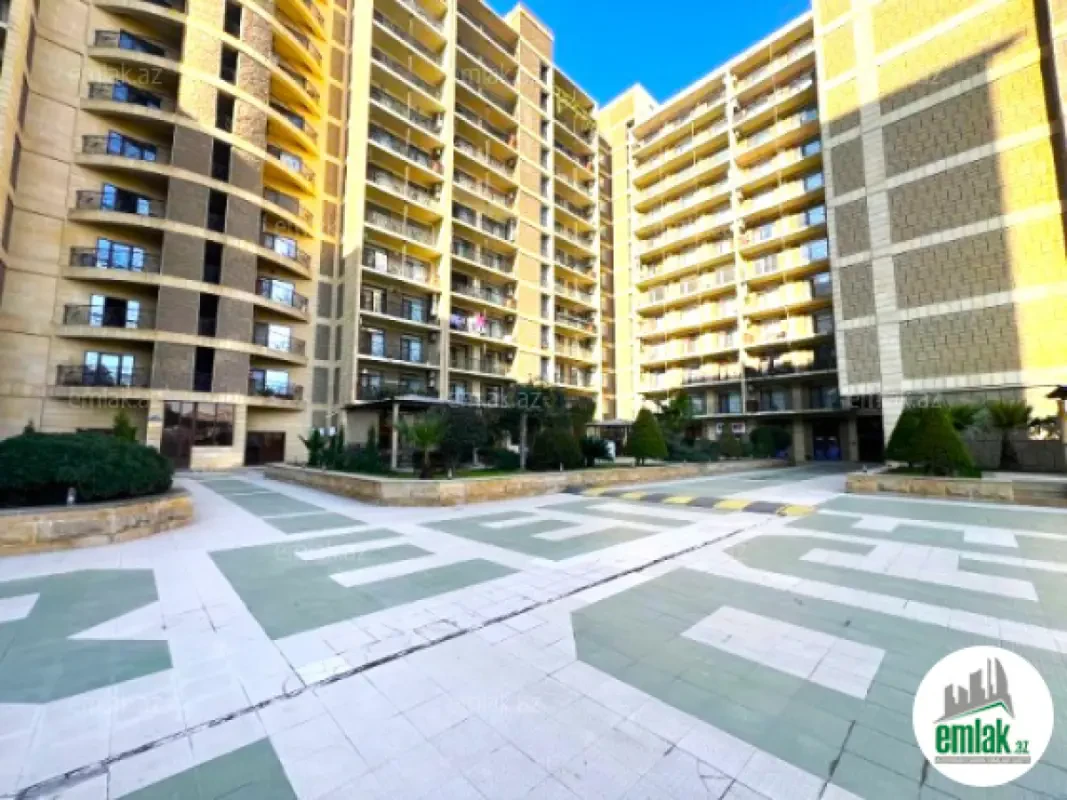 Satılır 3 otaqlı yeni tikili 138 m²