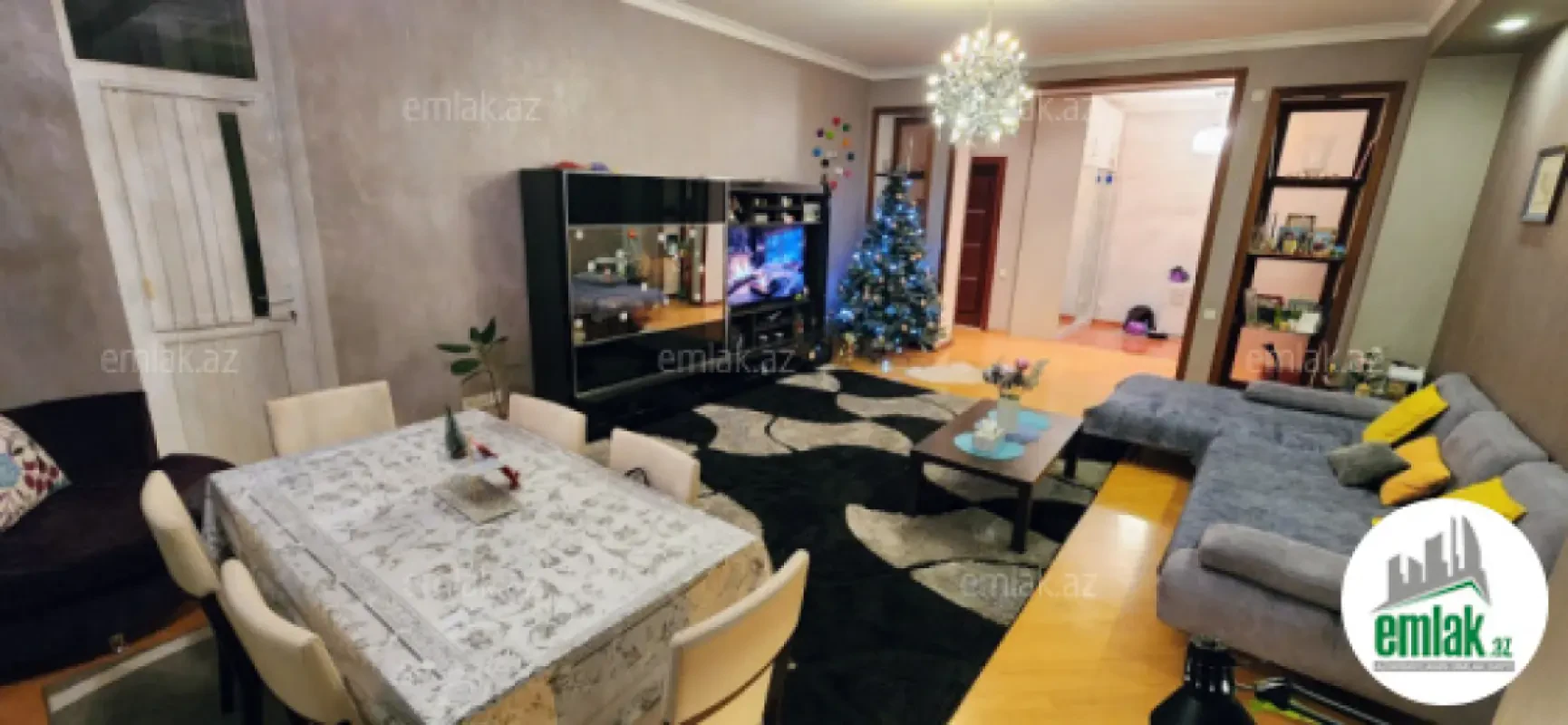 Satılır 3 otaqlı yeni tikili 160 m²