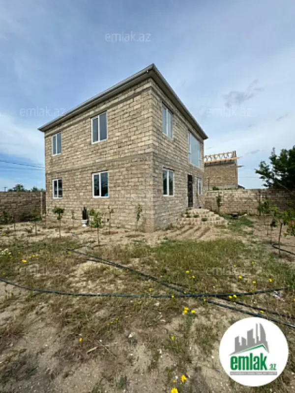 Satılır 5 otaqlı mənzil 450 m²