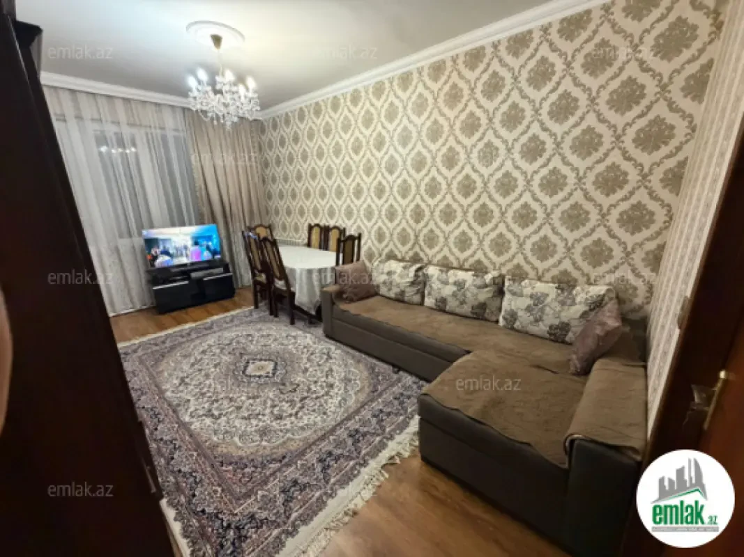 Satılır 2 otaqlı köhnə tikili 42 m²