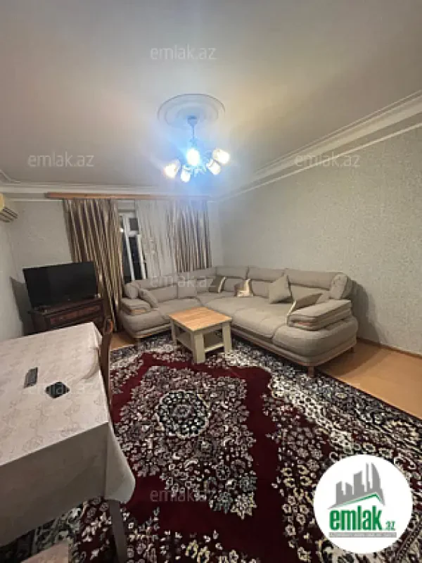 Satılır 3 otaqlı köhnə tikili 85 m²