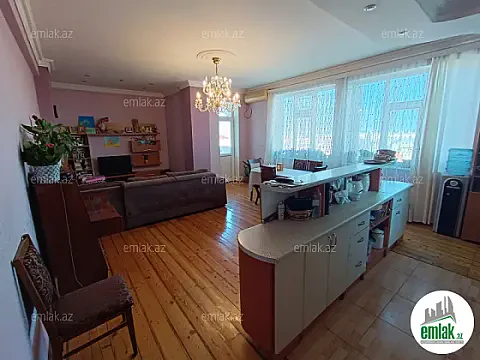 Satılır 4 otaqlı yeni tikili 135 m² — Bakı 4 otaq 135.00 m²