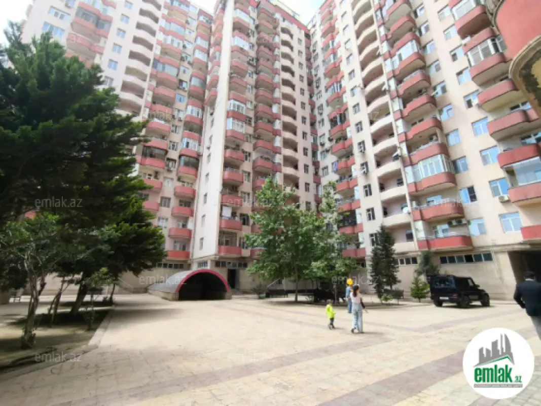 Satılır 3 otaqlı yeni tikili 147 m²