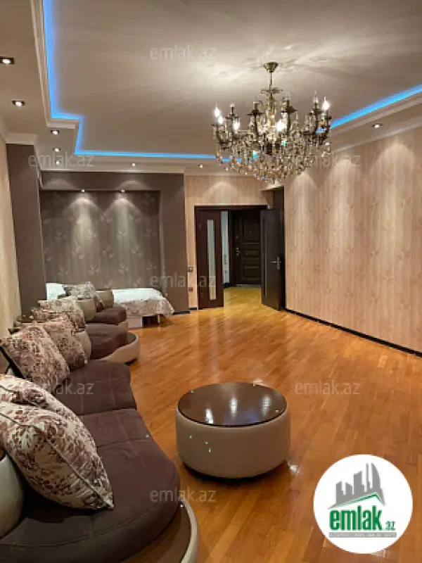 Satılır 3 otaqlı yeni tikili 154 m²