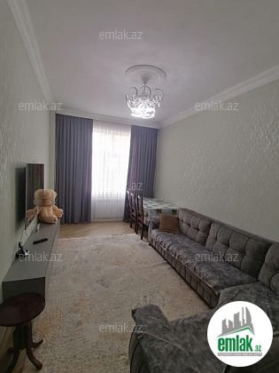 Satılır 3 otaqlı yeni tikili 90 m²