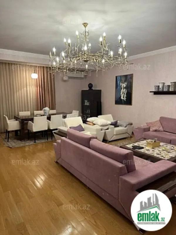 Satılır 4 otaqlı yeni tikili 190 m²