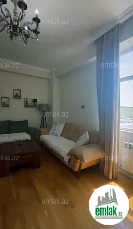 Satılır 3 otaqlı yeni tikili 86 m²