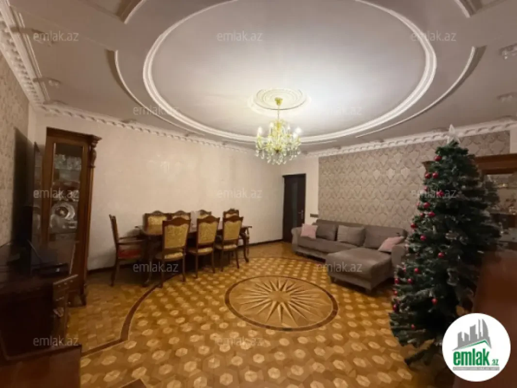 Satılır 3 otaqlı yeni tikili 105 m²