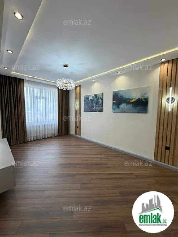 Satılır 3 otaqlı yeni tikili 80 m²