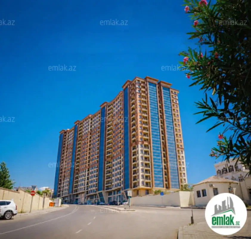 Satılır 4 otaqlı yeni tikili 185 m²