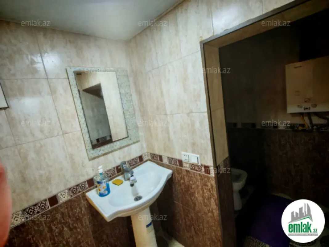 Satılır 4 otaqlı həyət evi 170 m²