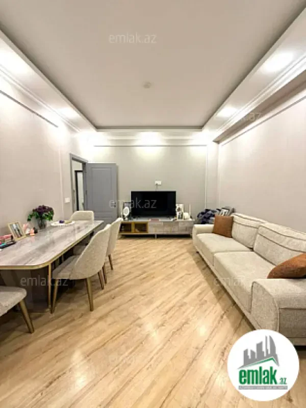Satılır 2 otaqlı yeni tikili 65 m²