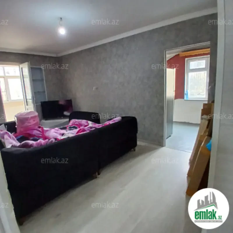 Satılır 2 otaqlı köhnə tikili 44 m²
