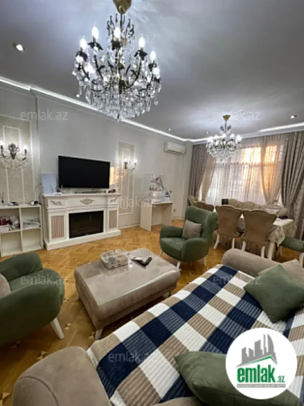 Satılır 4 otaqlı yeni tikili 180 m²