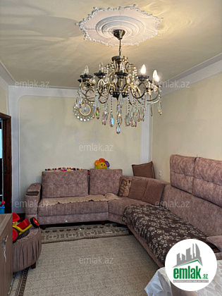 Satılır 3 otaqlı köhnə tikili 85 m²