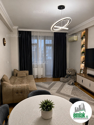Satılır 3 otaqlı yeni tikili 93 m²