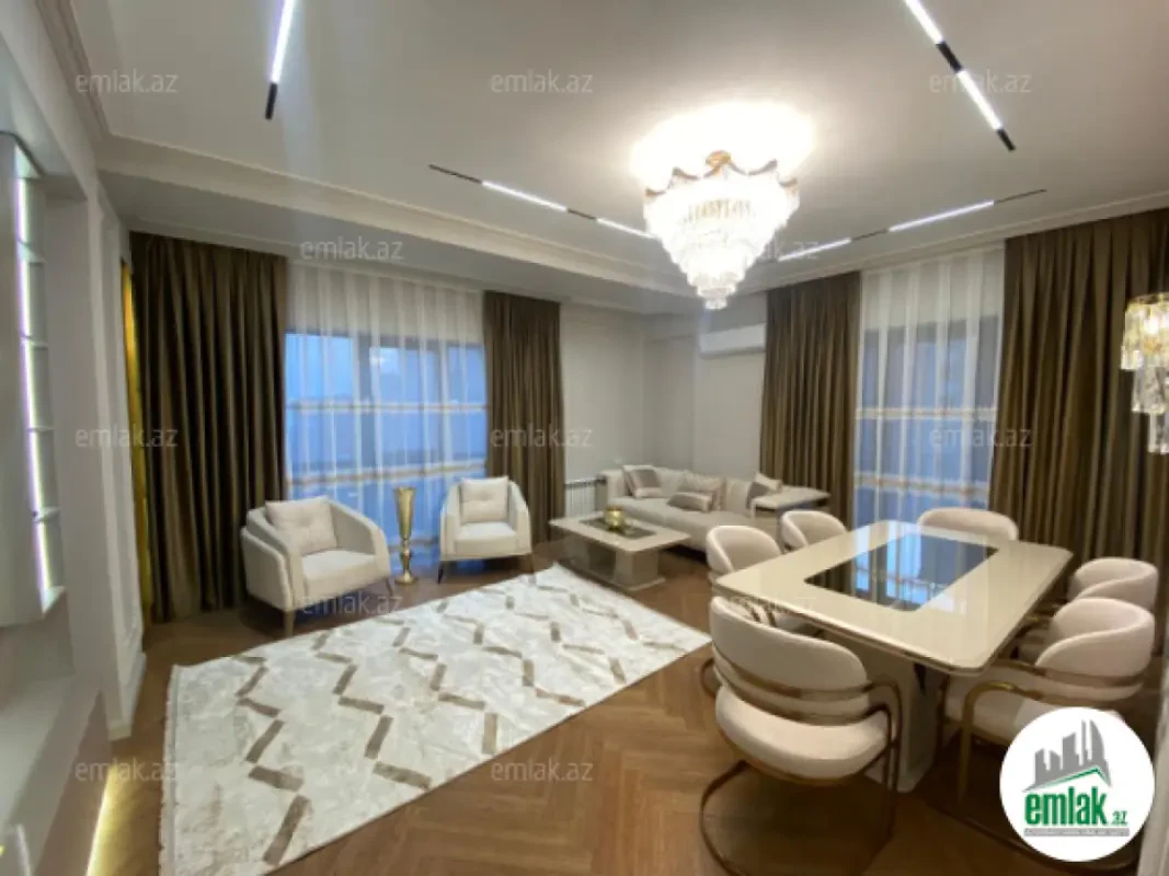 Satılır 3 otaqlı yeni tikili 127 m²