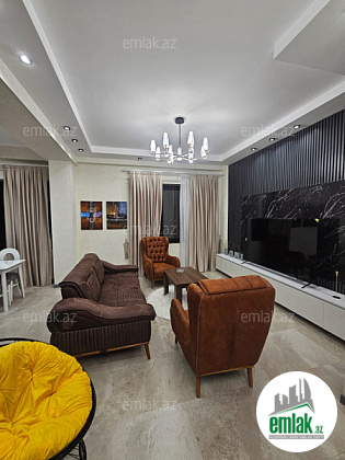 Satılır 3 otaqlı yeni tikili 90 m²