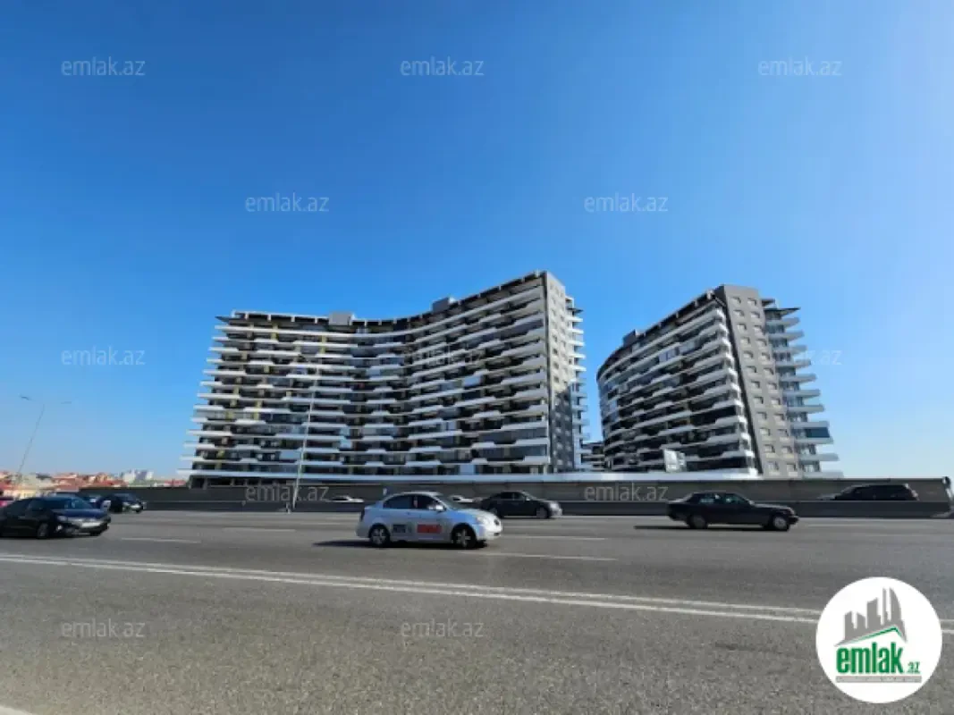 Satılır 3 otaqlı yeni tikili 110 m²
