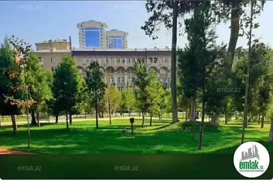 Satılır 4 otaqlı köhnə tikili 110 m² — Bakı 4 otaq 110.00 m²