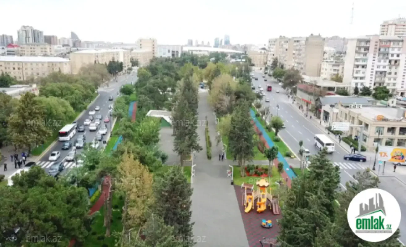 Satılır 1 otaqlı köhnə tikili 45 m²