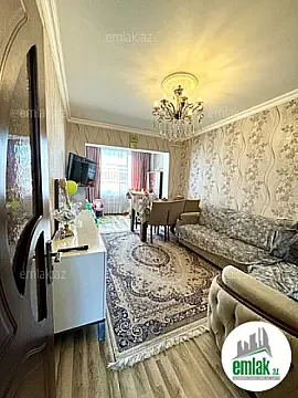 Satılır 2 otaqlı köhnə tikili 70 m² — Bakı 2 otaq 70.00 m²