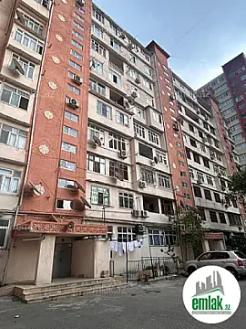 Satılır 4 otaqlı köhnə tikili 105 m² — Bakı 4 otaq 105.00 m²