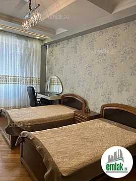 Satılır 3 otaqlı yeni tikili 135 m² — Bakı 3 otaq 135.00 m²