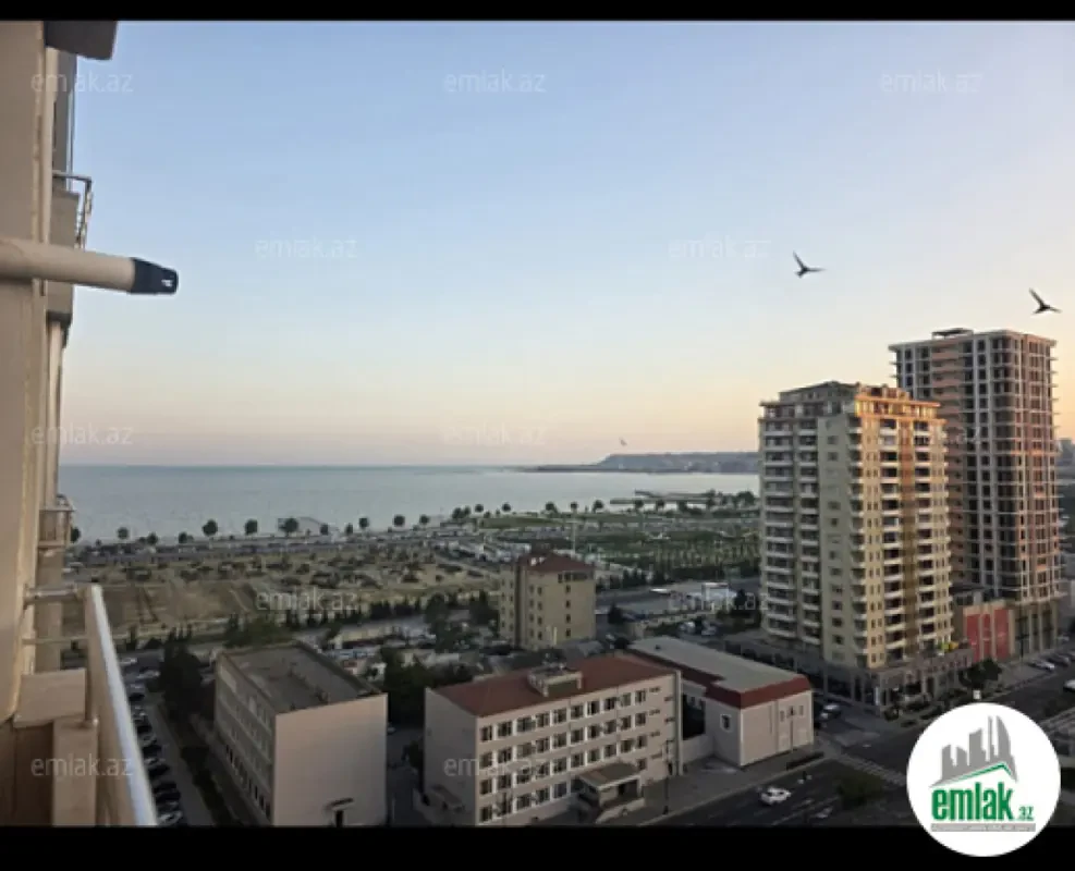 Satılır 4 otaqlı yeni tikili 135 m²