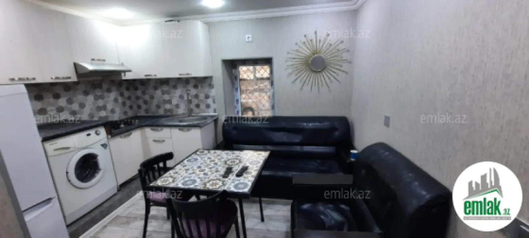 Satılır 4 otaqlı köhnə tikili 42 m²