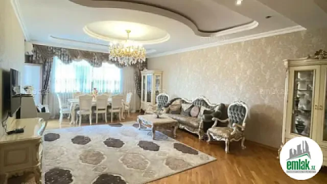 Satılır 4 otaqlı yeni tikili 180 m² — Bakı 4 otaq 180.00 m²