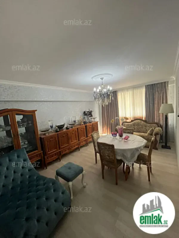 Satılır 3 otaqlı köhnə tikili 85.5 m²