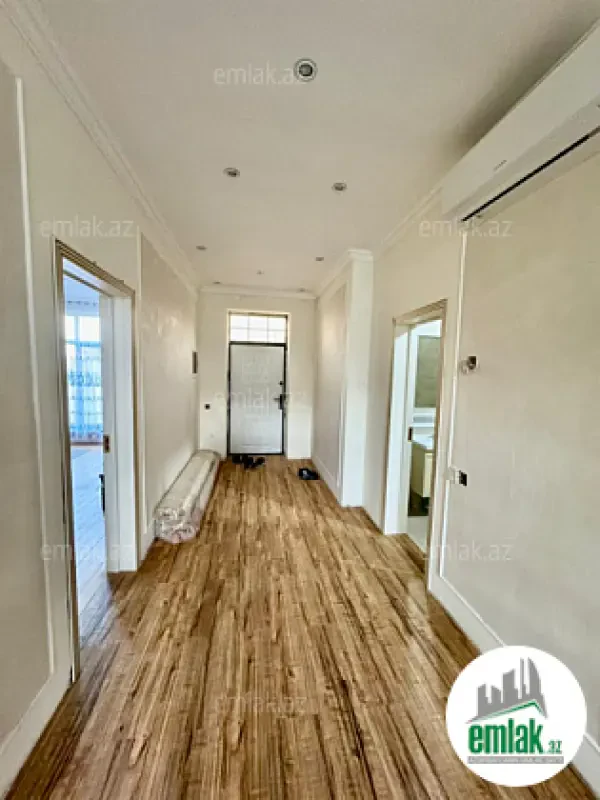 Satılır 5 otaqlı həyət evi 158 m²