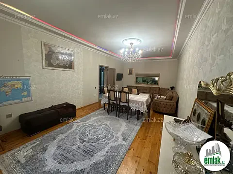 Satılır 6 otaqlı həyət evi 250 m² — Bakı 6 otaq 250.00 m²