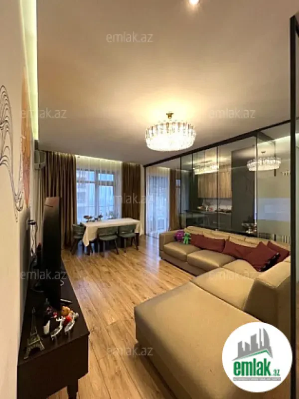 Satılır 3 otaqlı yeni tikili 108 m²