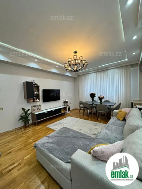 Satılır 2 otaqlı yeni tikili 80 m²