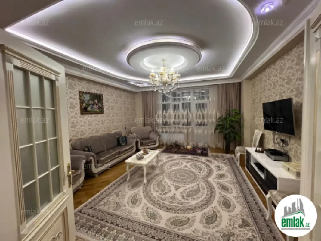 Satılır 3 otaqlı yeni tikili 136 m²