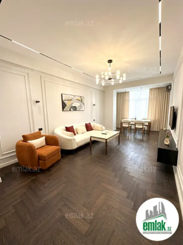 Satılır 2 otaqlı yeni tikili 70 m²