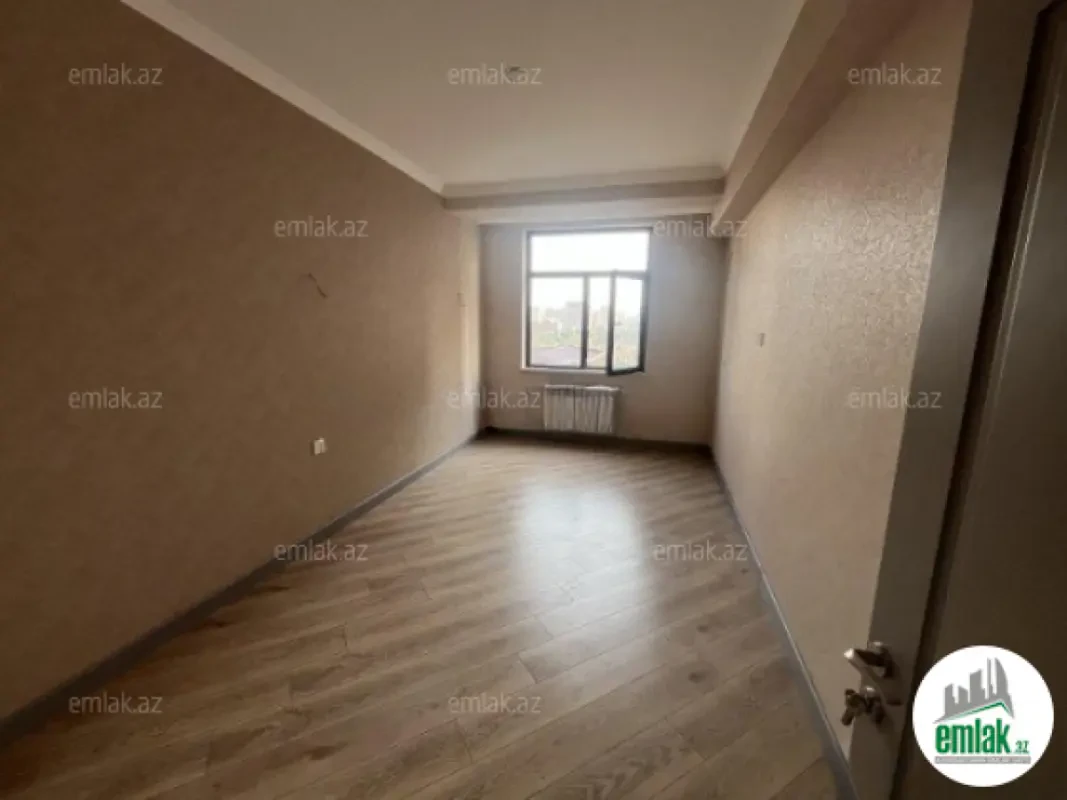 Satılır 3 otaqlı yeni tikili 82 m²