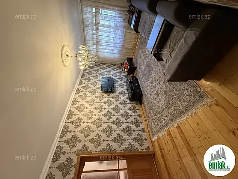 Satılır 5 otaqlı köhnə tikili 115 m² — Bakı 5 otaq 115.00 m²