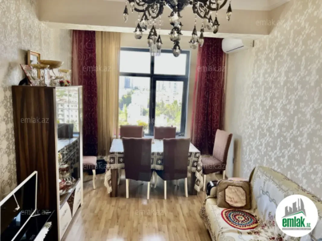 Satılır 3 otaqlı yeni tikili 75 m²